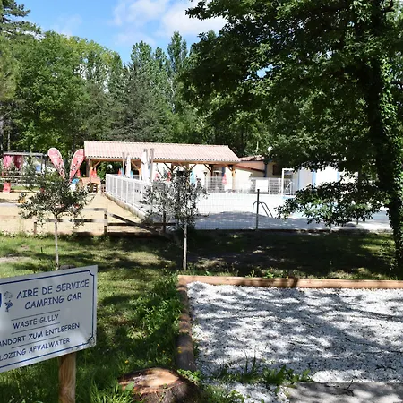 De Graniers Camping 3*