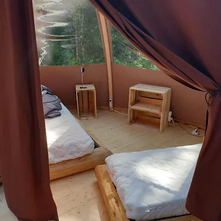 De Graniers Campingplatz 3*