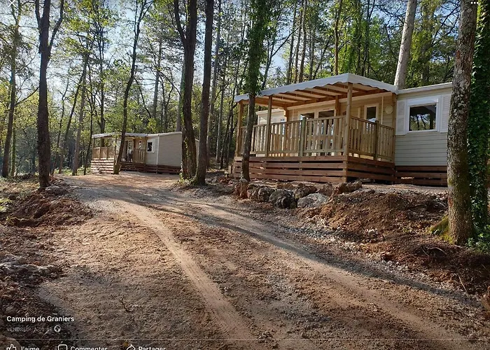 De Graniers אתר קמפינג Monoblet