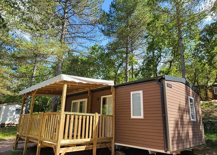 De Graniers אתר קמפינג Monoblet