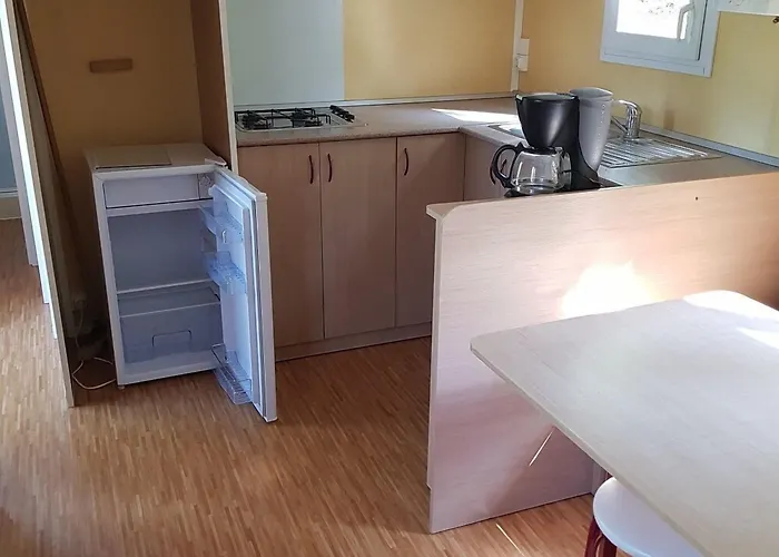 De Graniers אתר קמפינג Monoblet