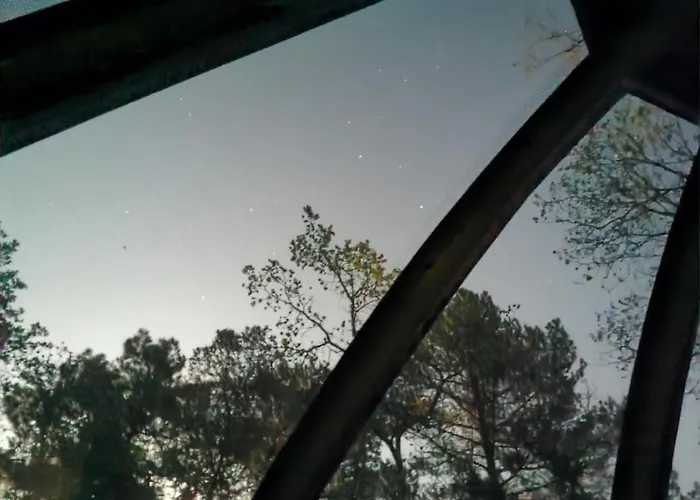 אתר קמפינג De Graniers